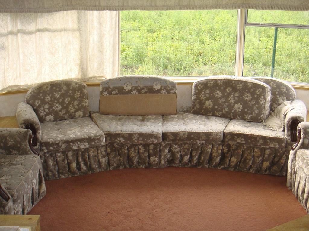Guest House Kalnu Pupoli Šenheida الغرفة الصورة