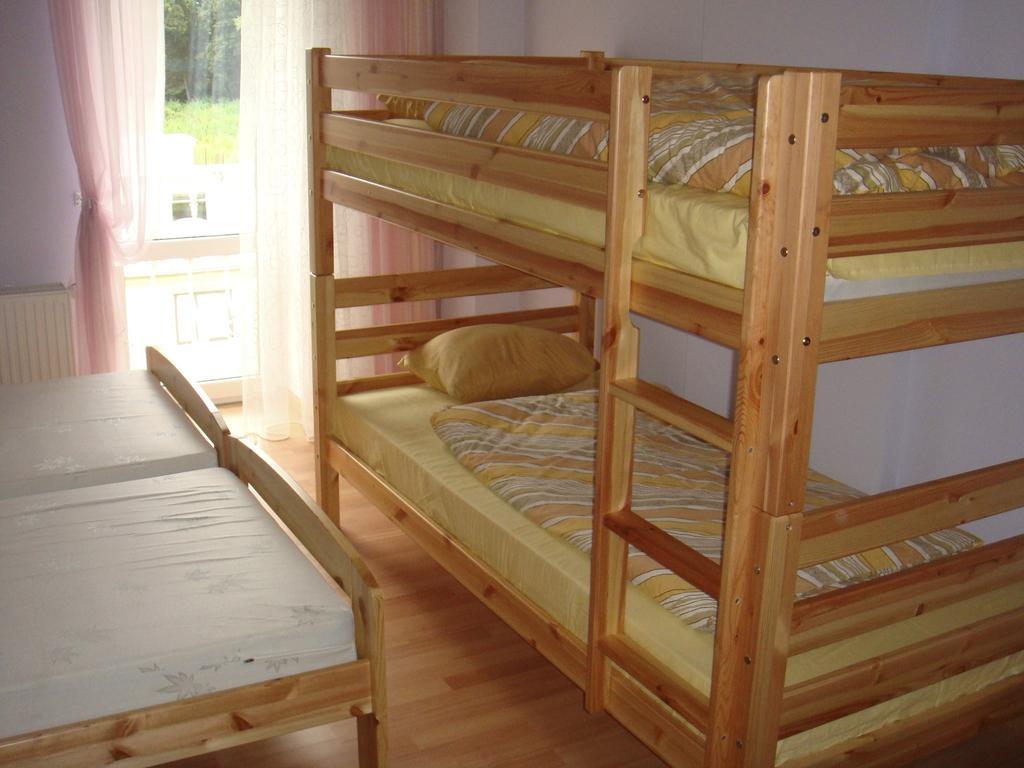 Guest House Kalnu Pupoli Šenheida الغرفة الصورة