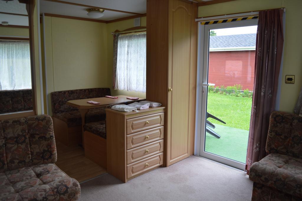 Guest House Kalnu Pupoli Šenheida المظهر الخارجي الصورة