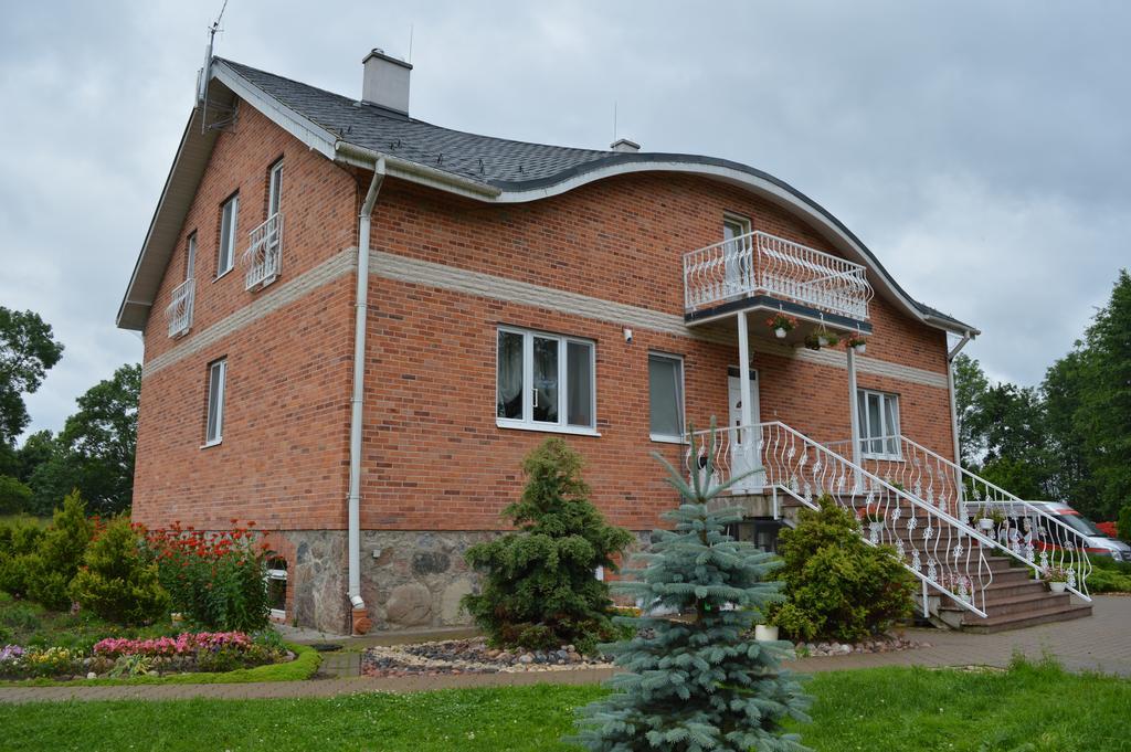 Guest House Kalnu Pupoli Šenheida المظهر الخارجي الصورة